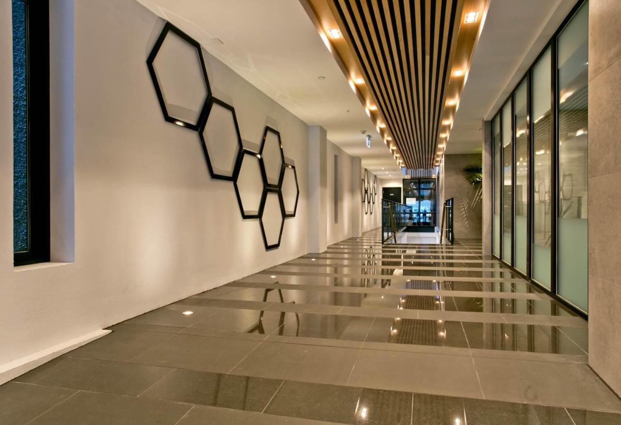 אוקלנד Skytower View 2 Bedroom Apartment מראה חיצוני תמונה